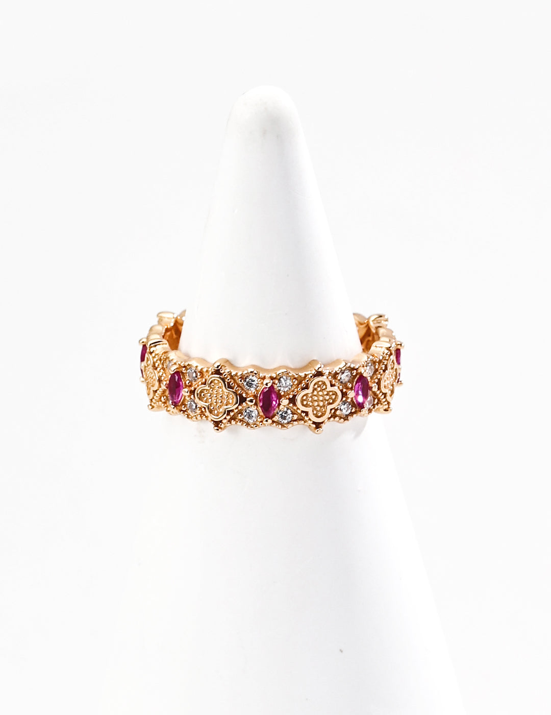 Adjustable gold plated ring with sparkling cubic zirconia | Mezuille - Affordable luxury rings